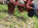 Triple IH plough for sale
