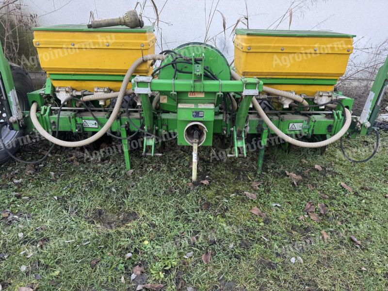 Corn planter
