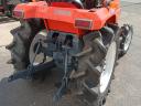 Kubota Ks20 četvorocilindrični, 20 kon̂skih snaga, 4k4 pogon ǰapanski mali traktor