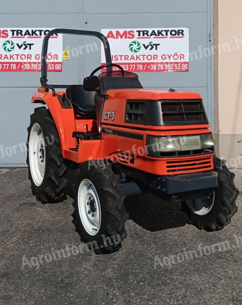 Kubota GT3 four-cylinder, 21 hp, 4x4 small tractor