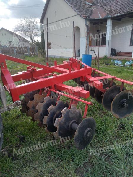 Disk o šířce 2,5 m