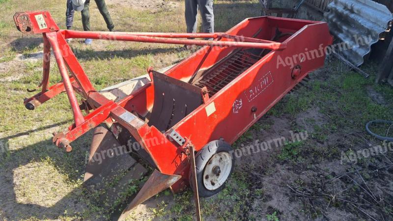 Potato picker