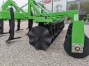 AGRIMETAL 2, 4M GRUBER - WAREHOUSE SWEEPING ACTION - ROYAL TRACTOR