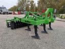 AGRIMETAL 2, 4M GRUBER - WAREHOUSE SWEEPING ACTION - ROYAL TRACTOR
