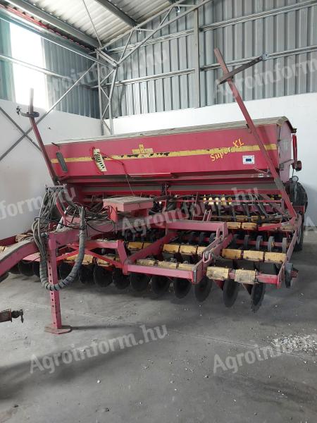 Väderstad 400S Rapid mechanický secí stroj na obilí