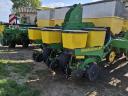 John Deere 1770