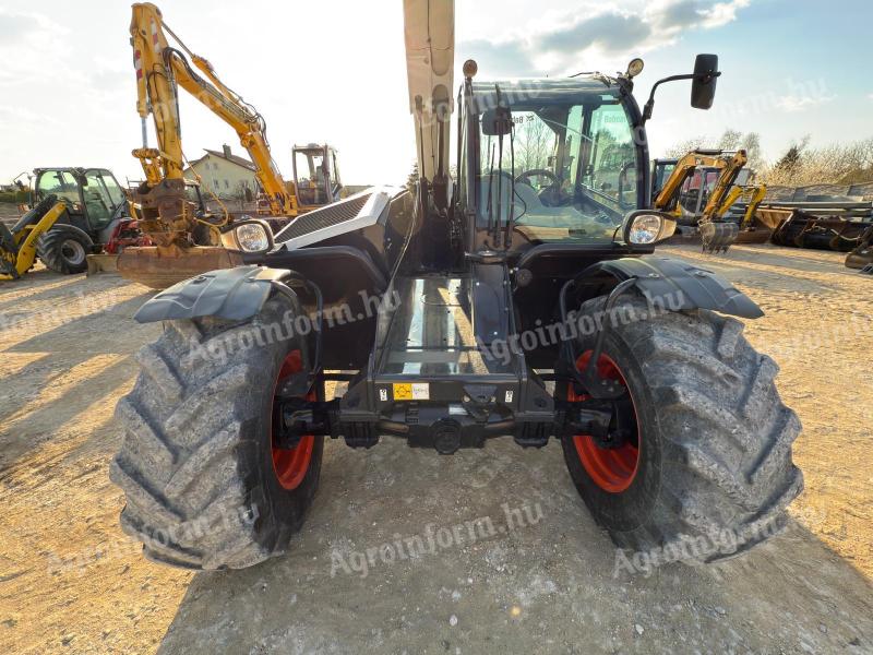 2017 Teleskopický vozík Bobcat TL38.70 HF
