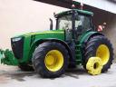 I am looking for a job as an agricultural machine operator