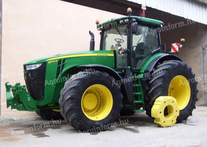 I am looking for a job as an agricultural machine operator