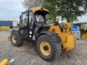 Caterpillar TH427C telescopic handler