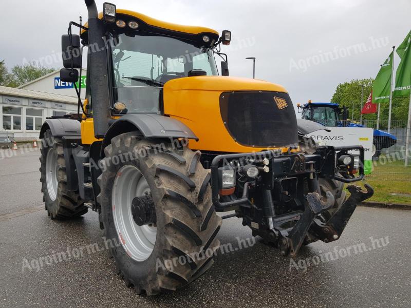 JCB Fastrac 3220