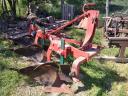 Vogel Noot 3 head plough for sale