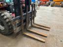 Manitou MC 40 / 2004 / 3930 delovnih ur / zakup od 20 %