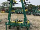 Agromerkur 6 row row cultivator with hydraulic folding