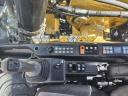 Bager na točkovima Caterpillar 3016D