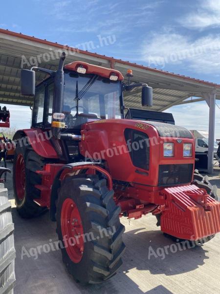 BELARUS 952.7 - compact power that is immediately available Horton