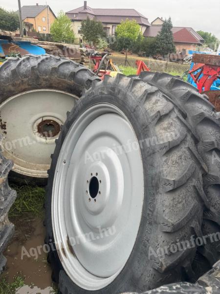 TOČAK ZA NEGU, SET TOČKOVA ZA KULTIVATORA DEUTZ, JOHN DEERE, CLAAS, FENDT, NEW HOLLAND itd.