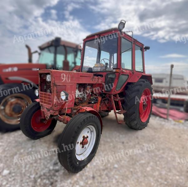 MTZ-80 tractor