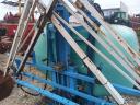 Bertou 800/12 field sprayer