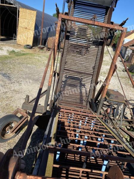 Onion harvesting machine for sale