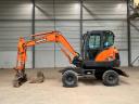 Doosan DX 55 W / 2011 / 5.110 hours / Leasing from 20%