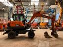 Doosan DX 55 W / 2011 / 5.110 hours / Leasing from 20%
