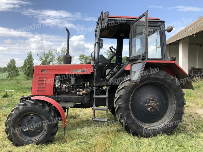 MTZ 82.1 tractor for sale - low hours