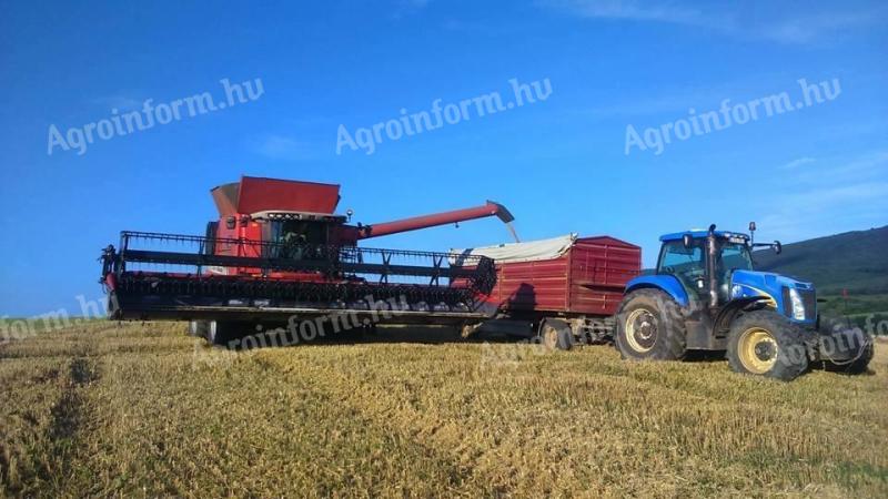Tractor operator's position
