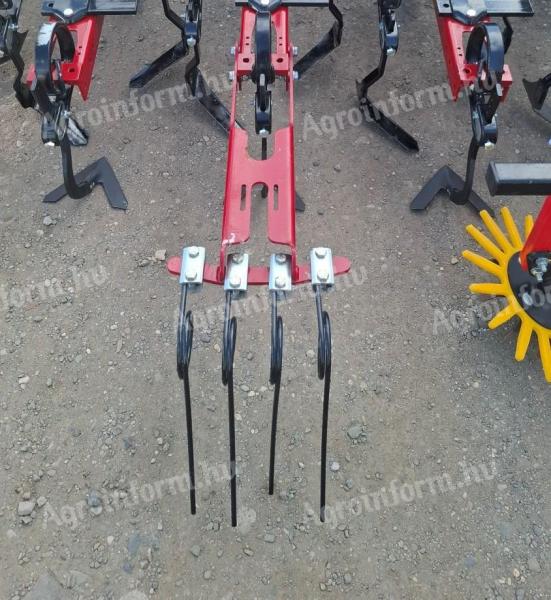 Kongskilde cultivator with spring cultivator