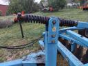 Omikron OMVT-2, krótka tarcza holowana 8 KNE