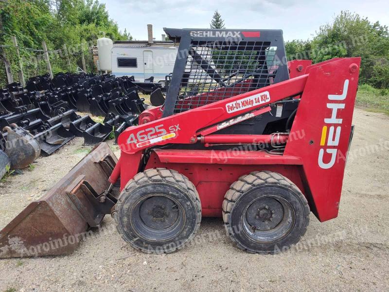 GEHL 4625SX front loader
