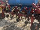 Row cultivator