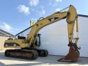 Caterpillar 330CL / Year: 2004 / Hours: 19 130 / Leasing from 20%