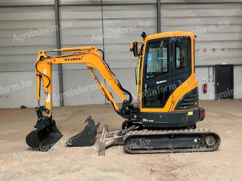 Hyundai 30 Z-9 AK / 2021 / 2 222 hours / Leasing from 20%