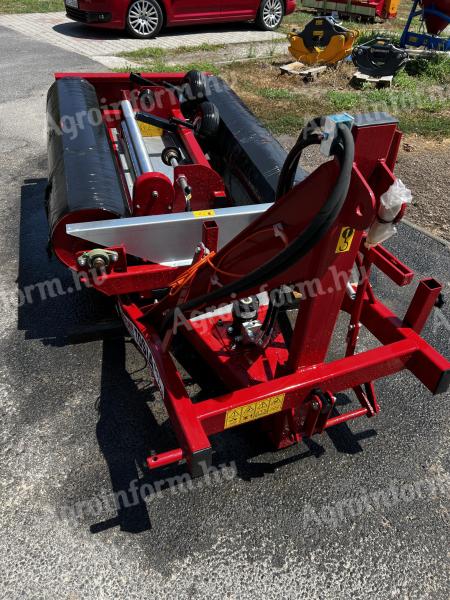 Strumyl bale wrapper