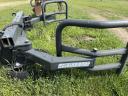 Bale clamp, bale clamp, hydraulic front loader accessory for tractor