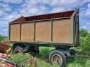 Tipping trailer