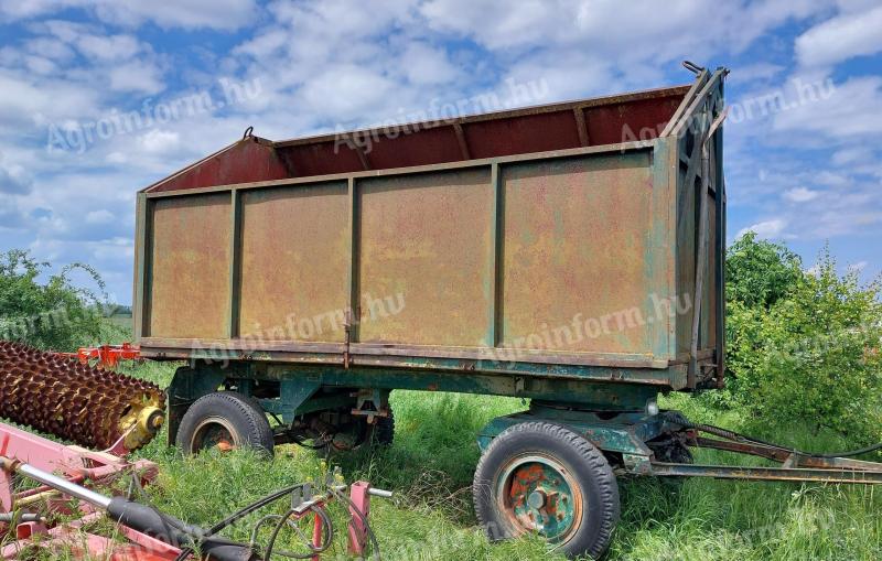 Tipping trailer