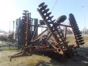 9,8 m light IH disc for sale