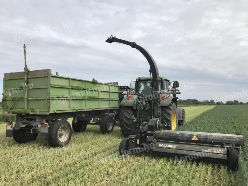New from stock Celikel Calabria 2.1 m silage spreader, can pick up to 28 tonnes/hour