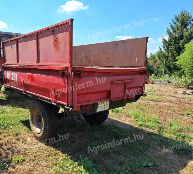 AP 251 trailer