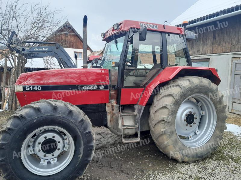 Traktor Case 5140