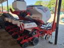 Kuhn Maxima seeding machine