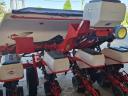 Kuhn Maxima seeding machine