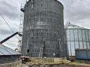 Feed storage silo