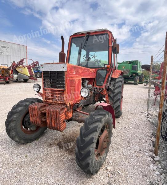 Traktor MTZ-82