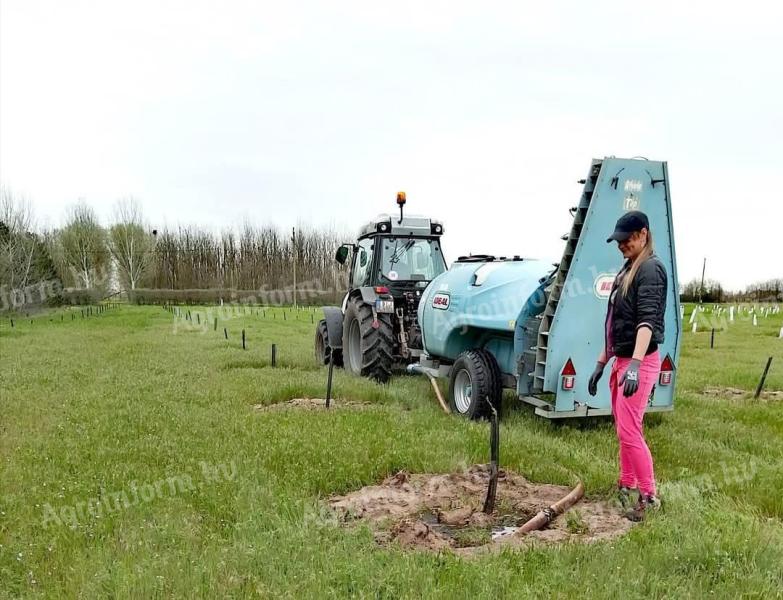 Sprayers, ideal tower with axial fan