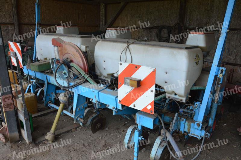 MONSEM seed drill per seed