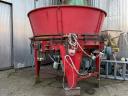 Cormall bale extractor