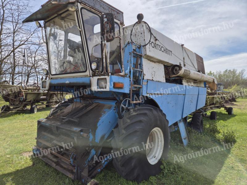 Fortschrott E516 combine for sale
